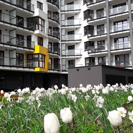 Newburg Apartments Wolska Варшава Экстерьер фото