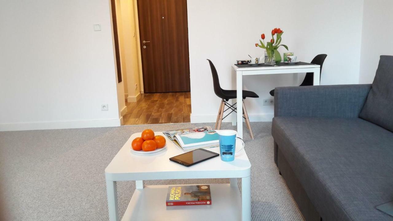 Newburg Apartments Wolska Варшава Экстерьер фото