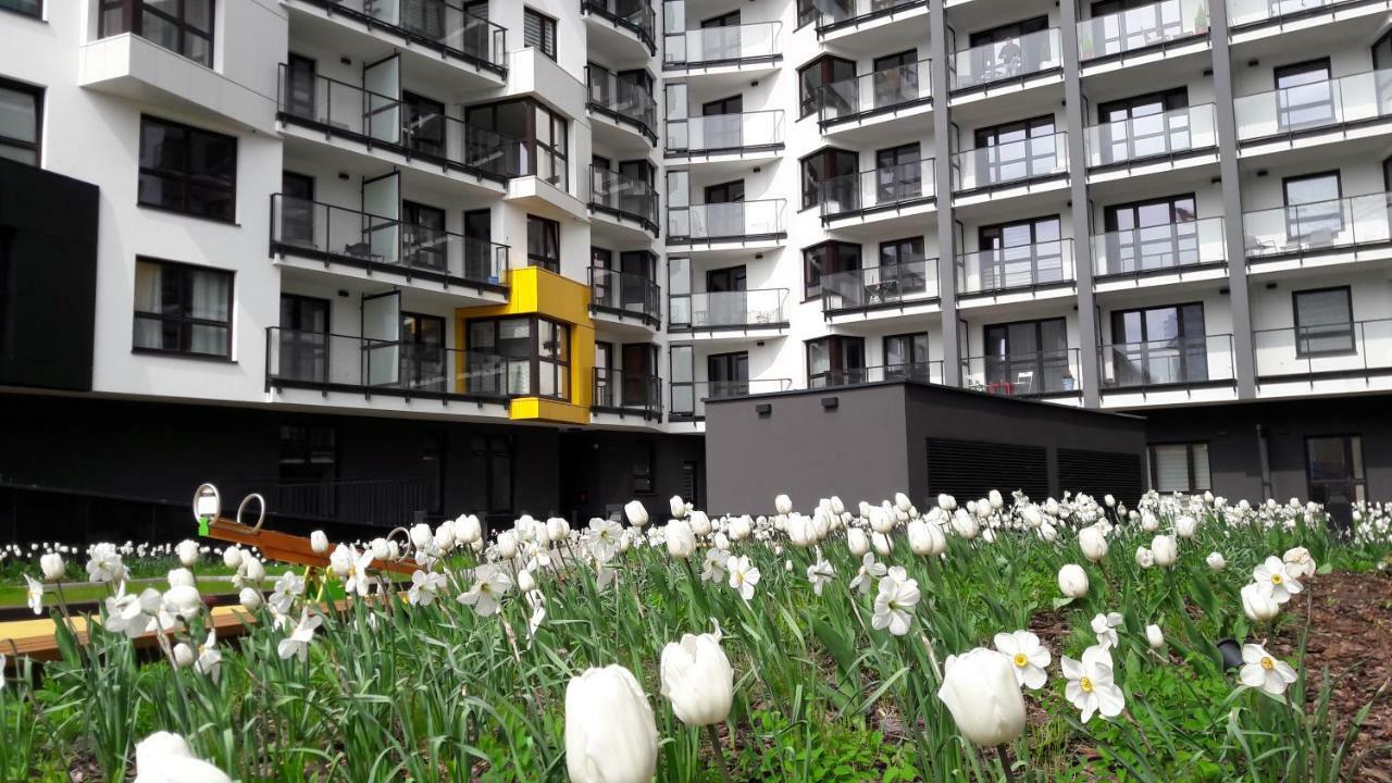 Newburg Apartments Wolska Варшава Экстерьер фото